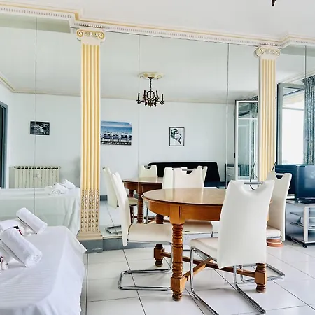 Le Belmondo - Croisette - Palais Miramar 戛纳