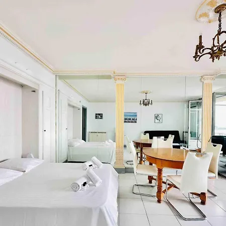 Le Belmondo - Croisette - Palais Miramar Cannes