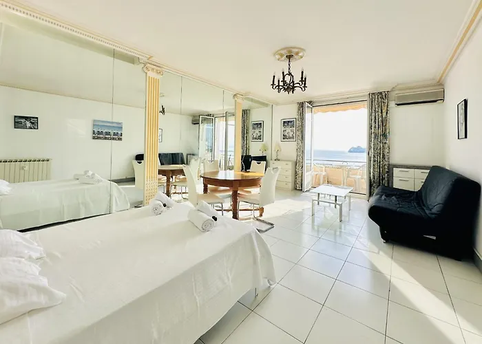 Le Belmondo - Croisette - Palais Miramar Cannes